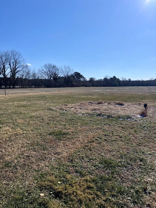 Photo - 25529 Pennsylvania Ave