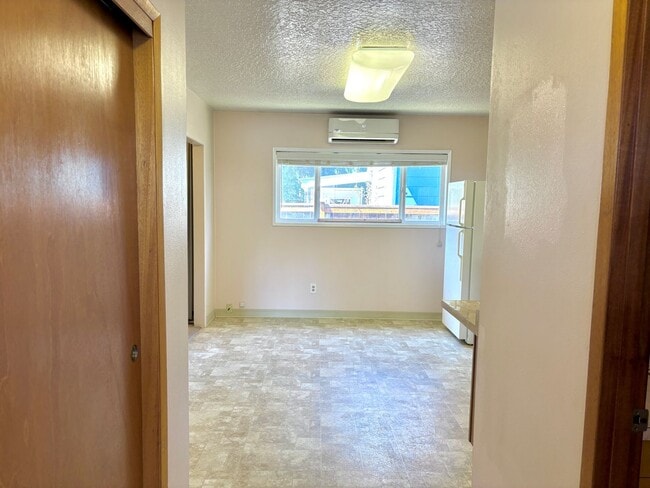 Photo - 8640 Northeast Pacific Street Unit B