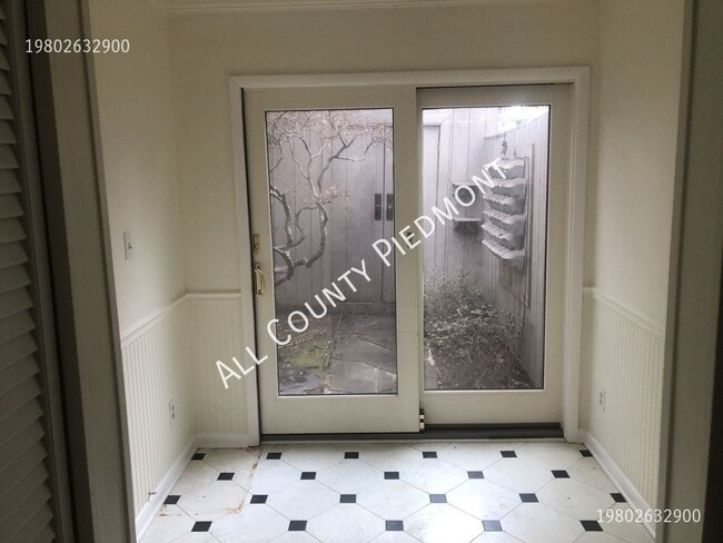 Photo - 43 Old Post Rd