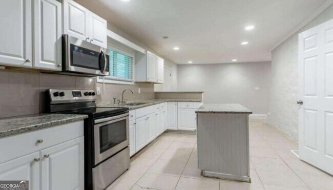 Photo - 3409 Hyland Dr