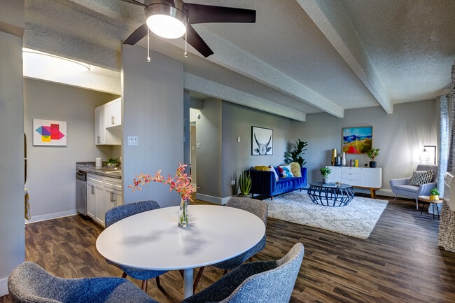 Contemporary Living with Personality - Monaco South