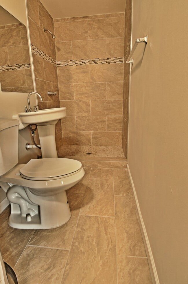 Photo - 4346 S 178th St