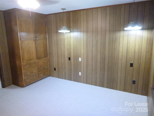 Photo - 1300 Lomax Ave Unit D