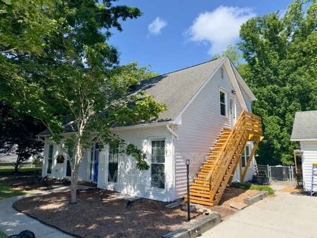 Photo - 129 Darby St