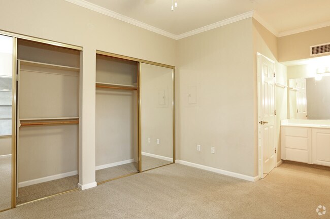 1BR,1BA-Mayor