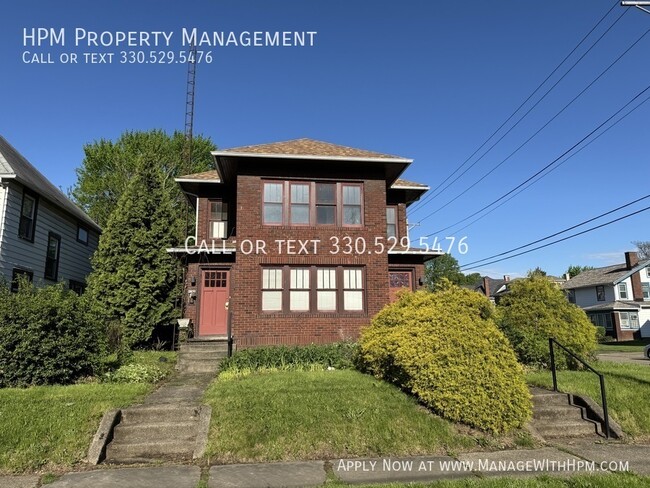 Photo - 1259 Oxford Ave NW