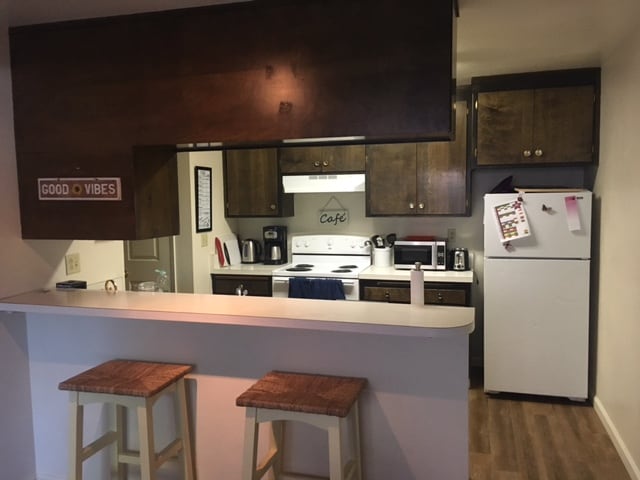 Photo - Preleasing for Summer!! 2 Bedroom 1 Bath at 6th & Chestnut