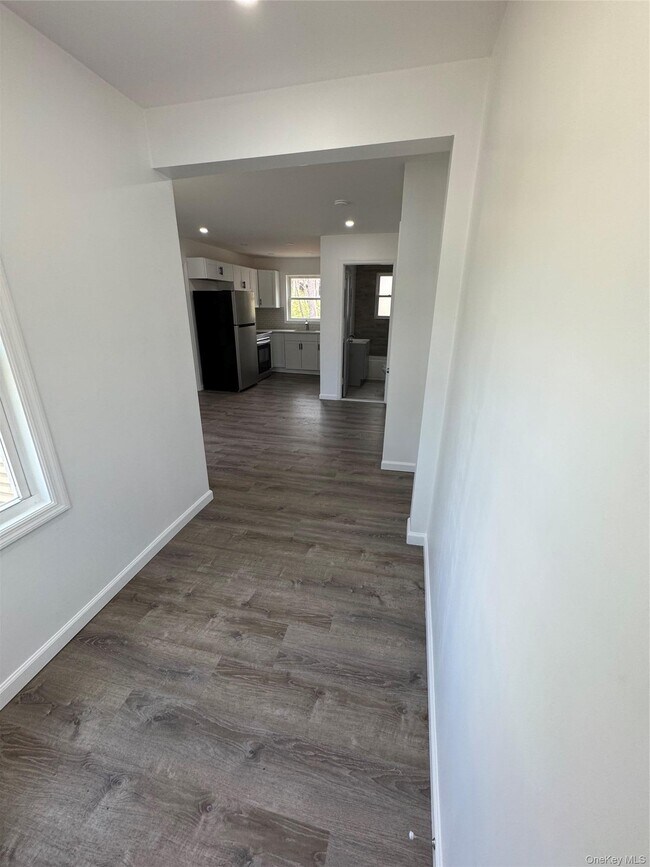 Photo - 52 Sarine Rd