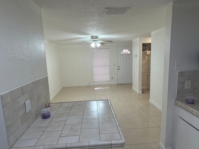 Photo - 10203 Carriage Glen Ct