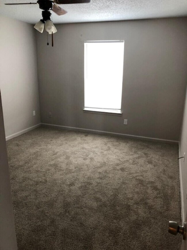 Photo - 7507 Bavarian Dr