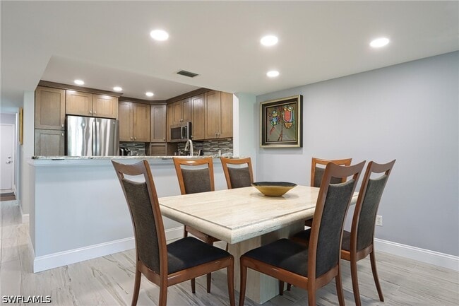 Photo - 4200 Belair Ln Unidad 114