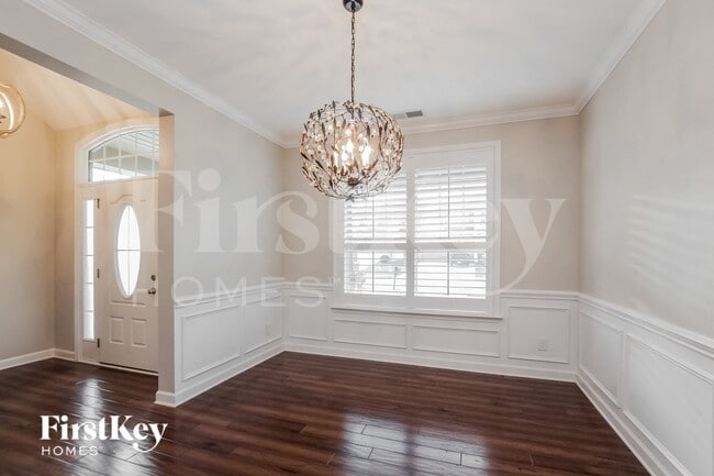 Photo - 115 Edenton Ln
