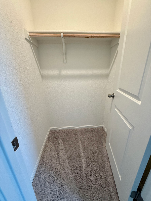 Photo - 107 Waterbuck Lp