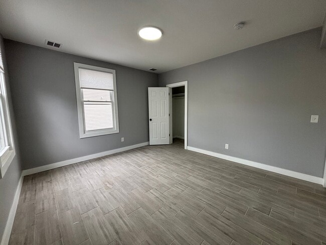Photo - 148 Chilton St