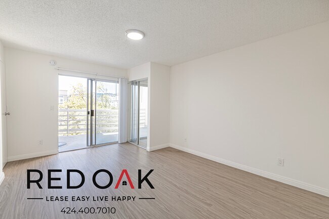 Photo - 6072 Franklin Ave Unidad 310