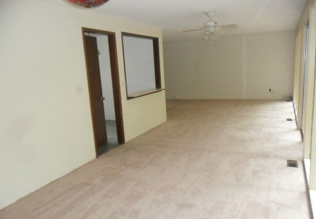 Photo - Spacious 4-Bed Tri-Level with 4-Car Garage — Walk to Elementary, Middle & High School