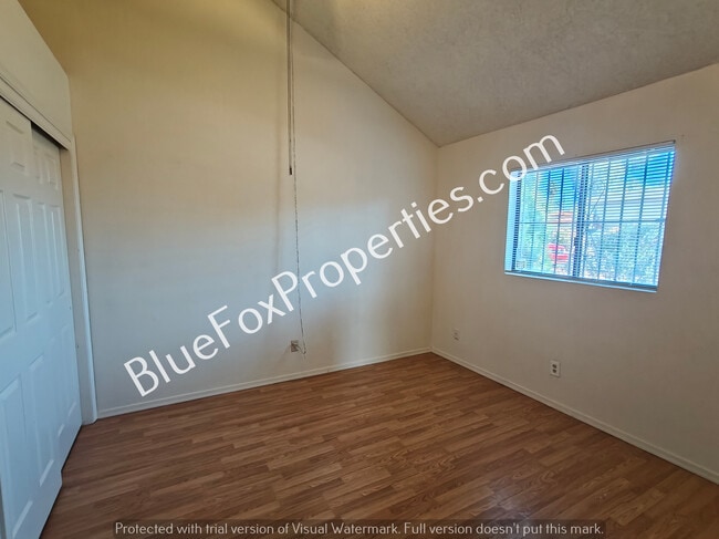 Photo - 2740 N Malibu Dr