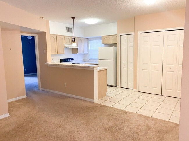 Photo - 2805 E Washington St