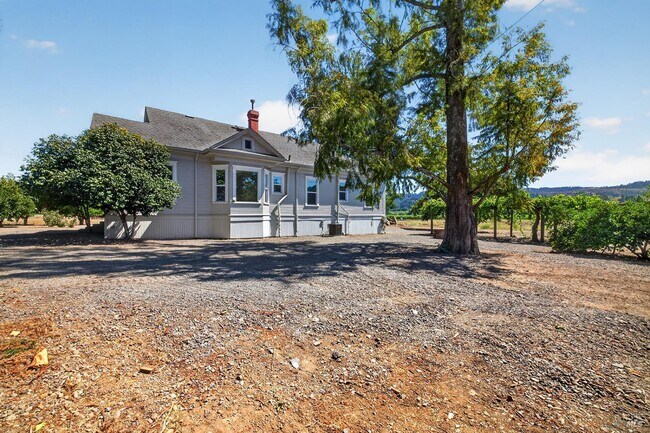 Photo - 4980 Dry Creek Rd