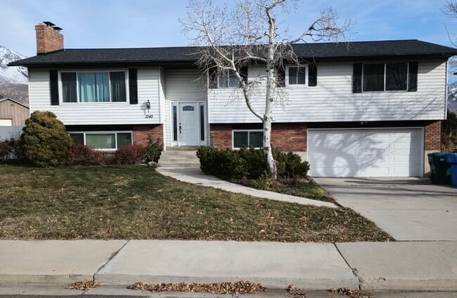 Building Photo - 1342 N 500 W St Rental