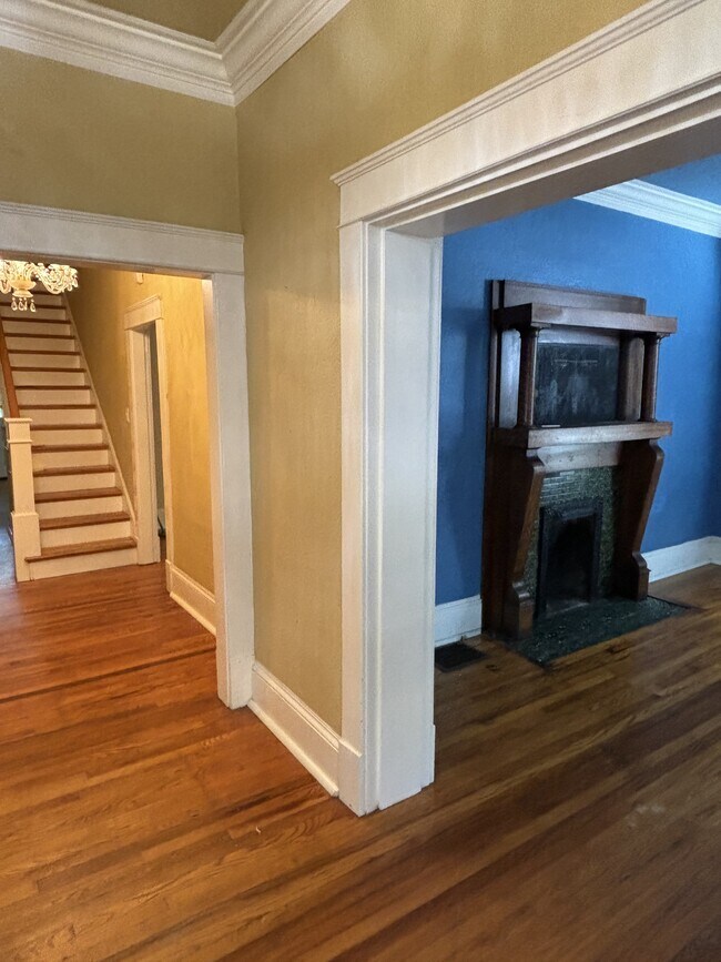 Photo - 1146 Atlantic Ave