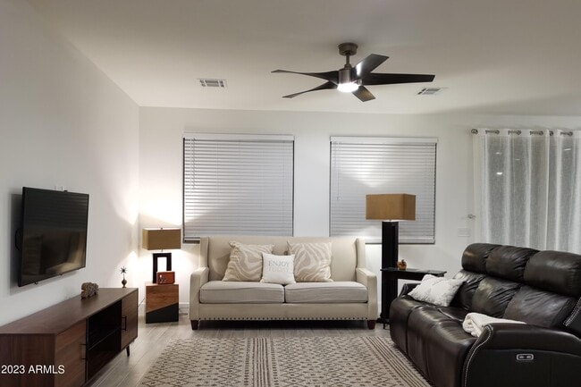 Photo - 13811 E Cavalry Dr