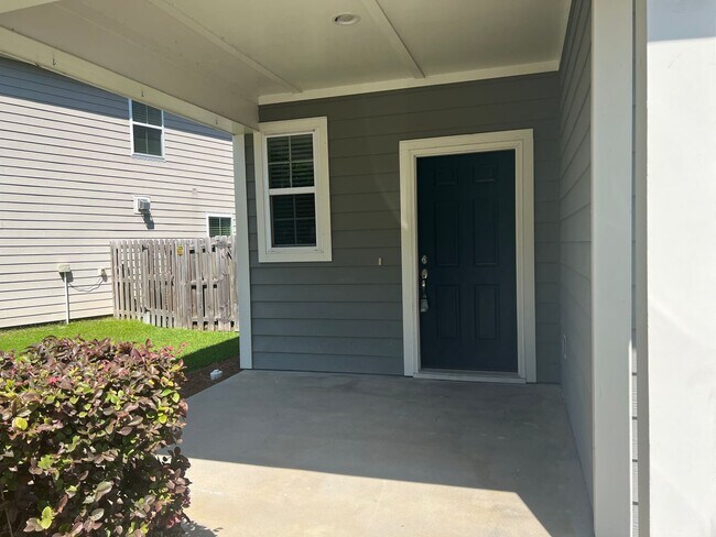 Photo - 73 Shell Hall Way