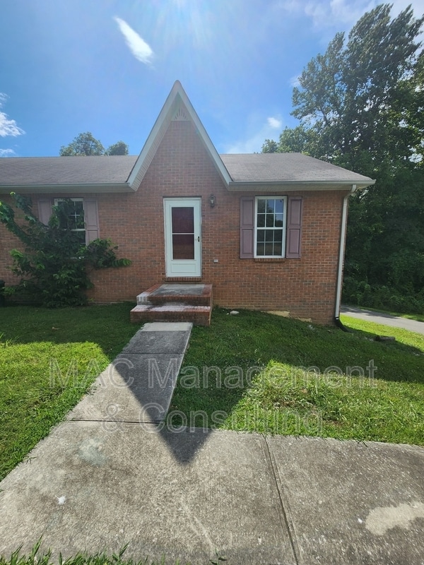 Building Photo - 1572 Shipley Rd Unit Apt. B