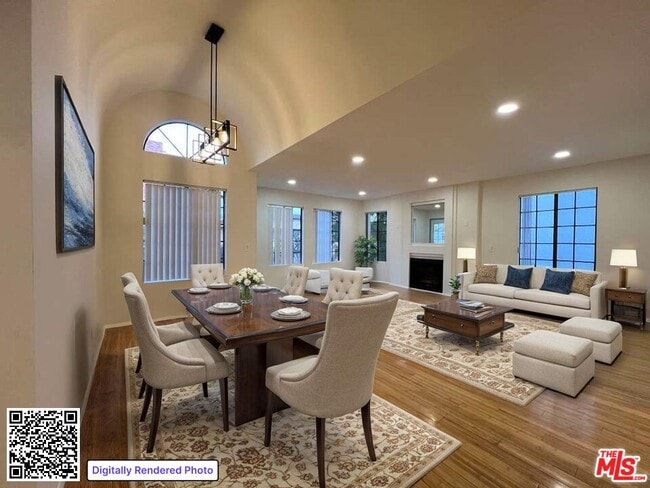 Building Photo - 1931 Malcolm Ave Unit 201