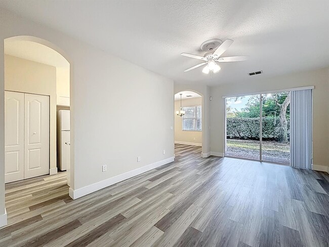 Photo - 1010 Seminole Palms Dr