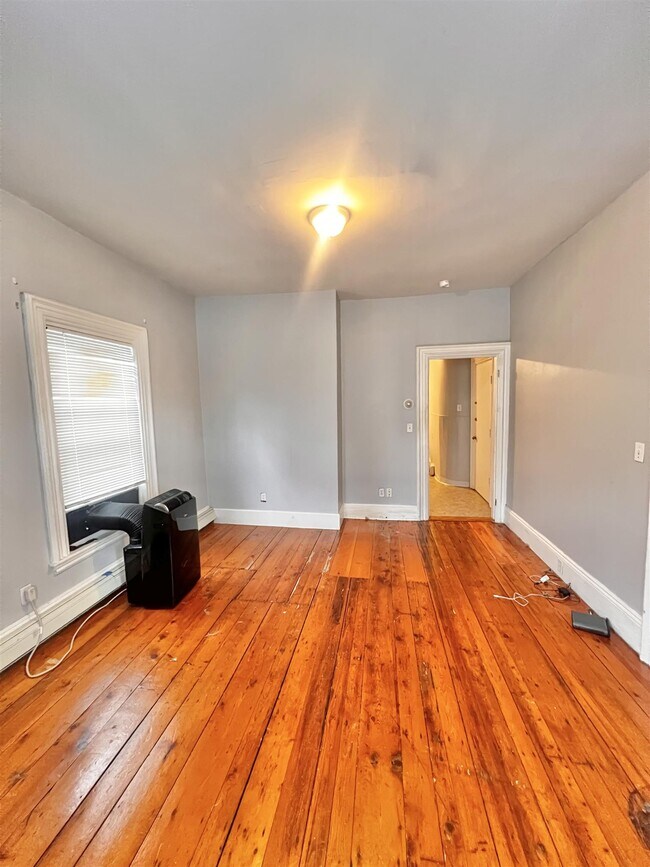 Photo - 61 Summer St Unit 1