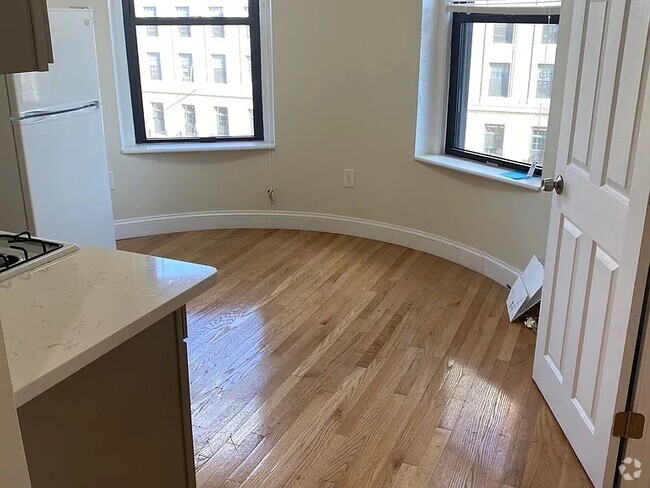 Building Photo - 301 Huntington Ave Unit 5A Rental