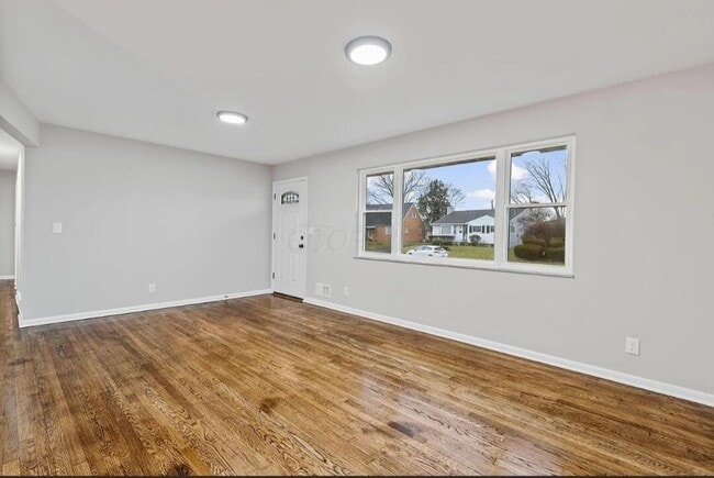 Photo - 4403 E Mound St