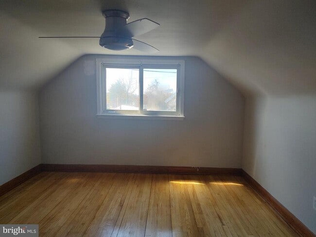 Photo - 2908 5th Ave