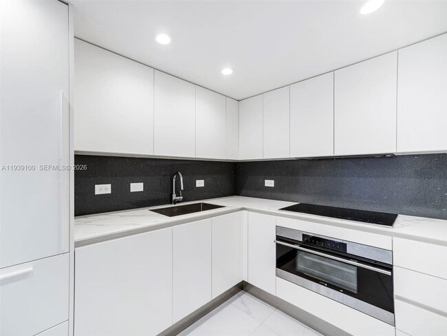 Photo - 20505 E Country Club Dr Unit 432