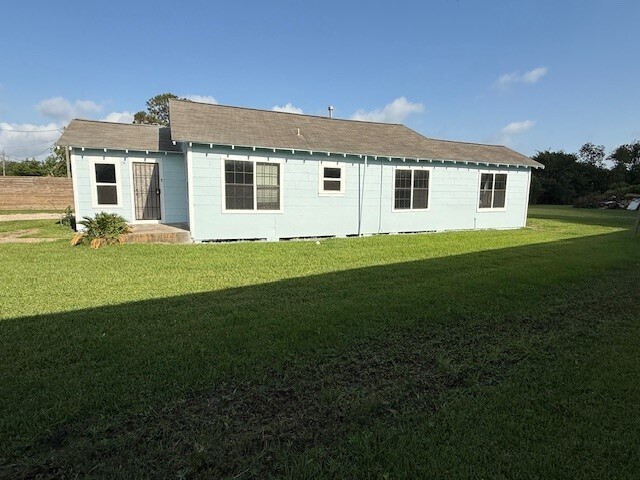 Photo - 4822 W Cedar Bayou Lynchburg Rd