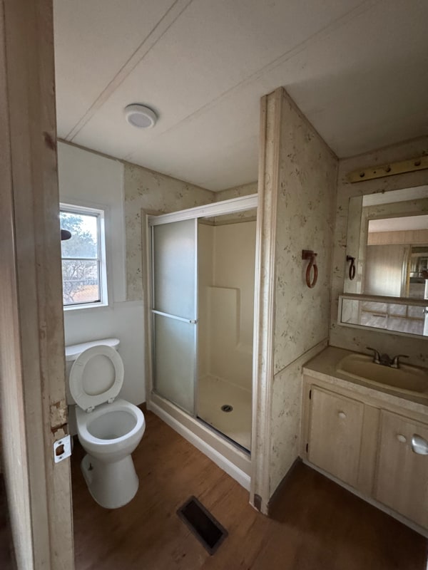 Photo - 3060 E Ames Ave