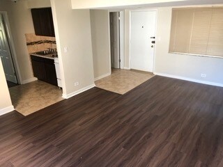 Photo - 4858 Lee St Unit 2B