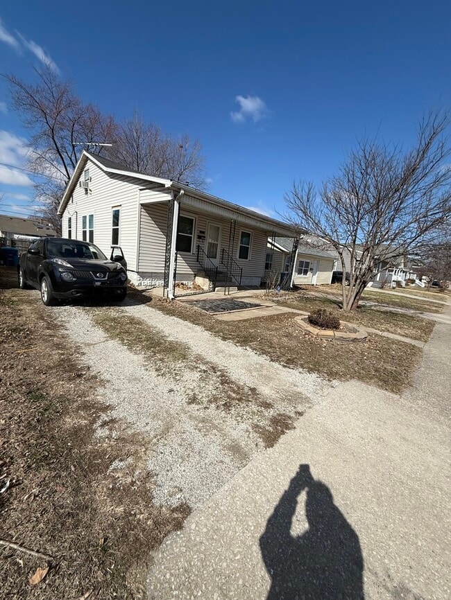 Photo - 3011 Myrtle Ave