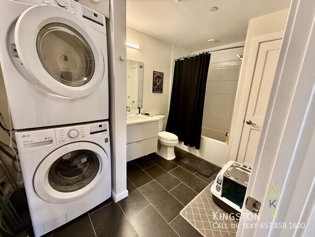 Photo - 464 Washington St Unidad 202R