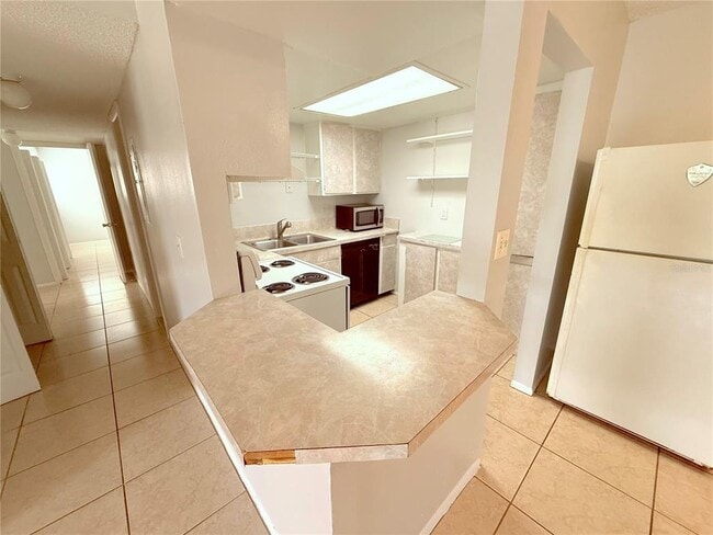 Photo - 910 Lake Destiny Rd Unit E