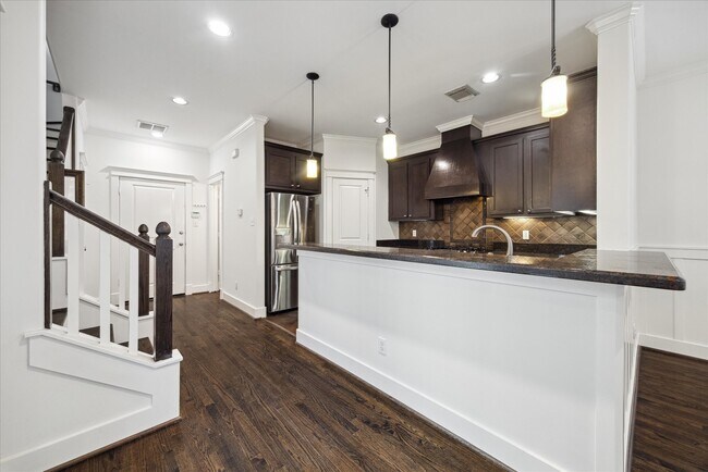 Photo - 1528 Prince St