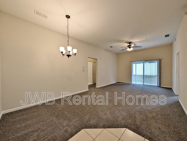 Photo - 5050 Playpen Dr Unit 8