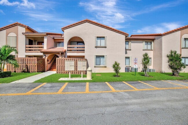 Building Photo - 8999 SW 123rd Ct Unit 107 Rental