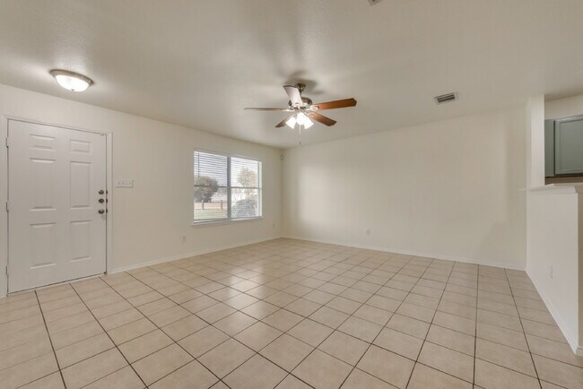 Photo - 1161 Condor Dr