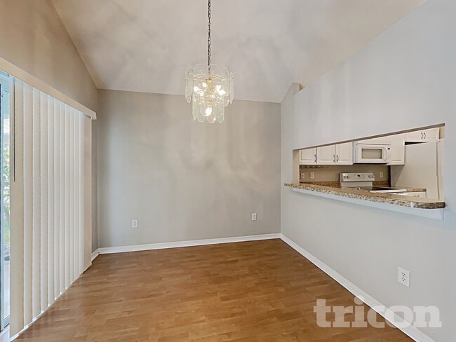 Photo - 1446 Firewheel Dr