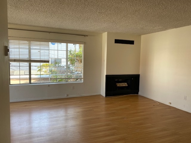 Photo - 117 Catamaran St Unit 4