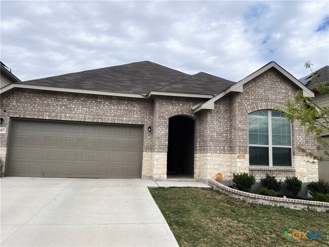 Photo - 6807 Comanche Post House