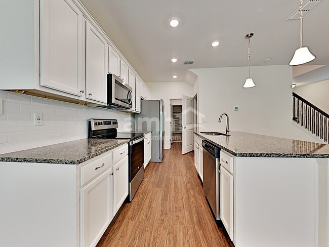 Photo - 8632 Highfield Ave