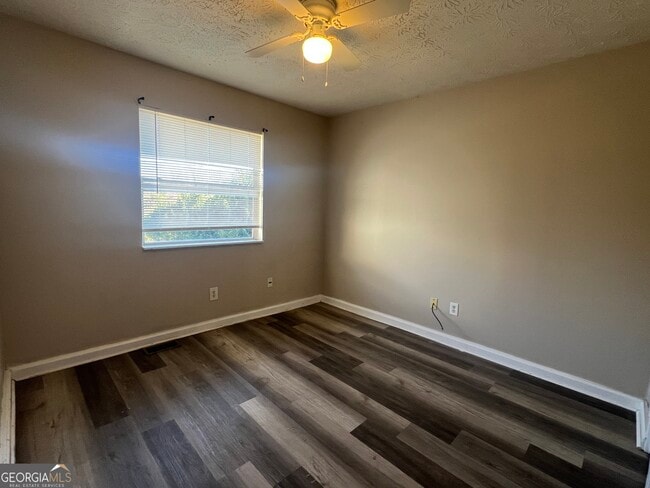 Photo - 2 7th St Unit F